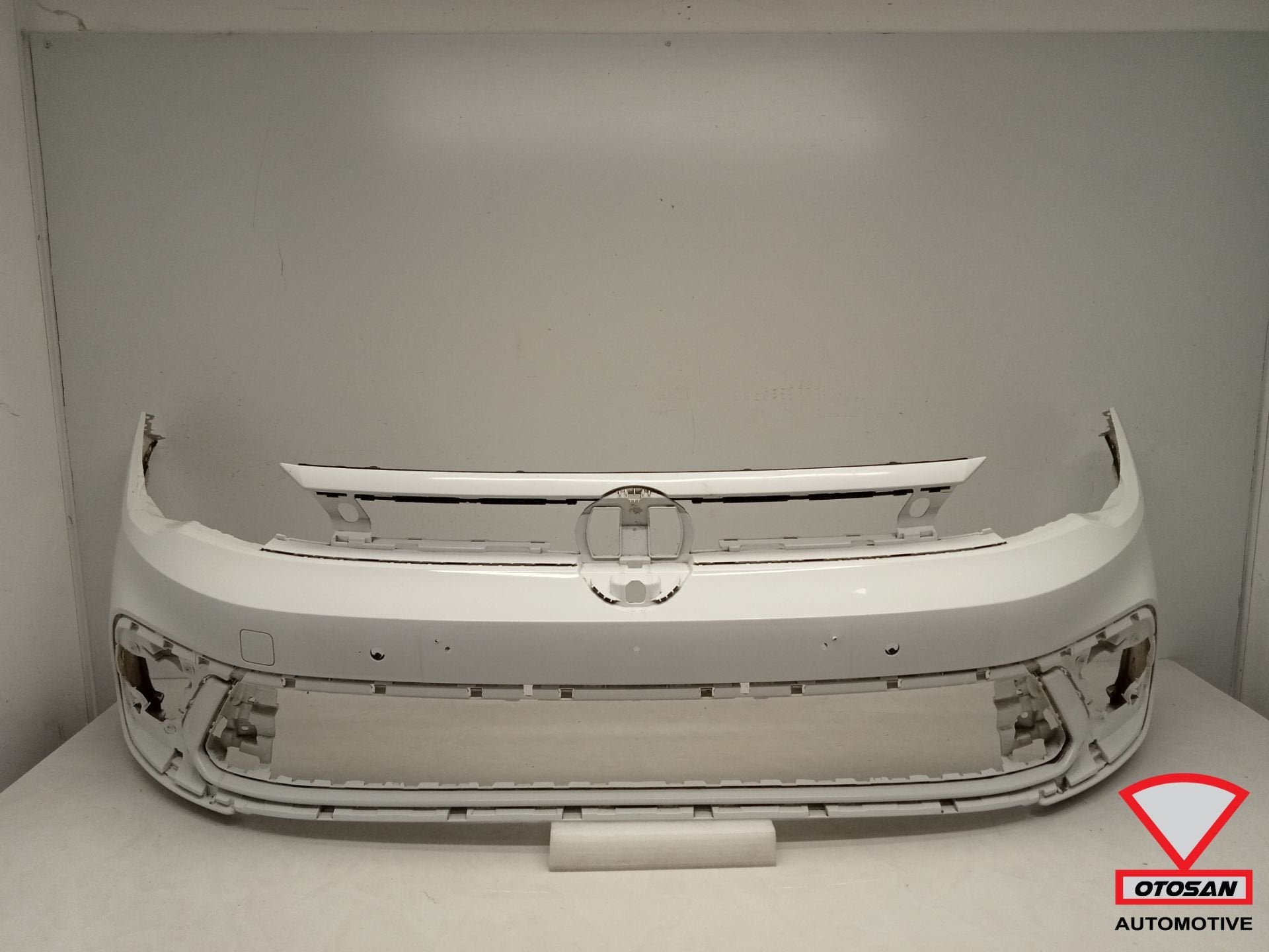 VW Polo 2G Facelift Origineel! Voorbumper 4x PDC 2021+, Gebruikt, Volkswagen, Volkswagen AG, Vw@volkswagen.de