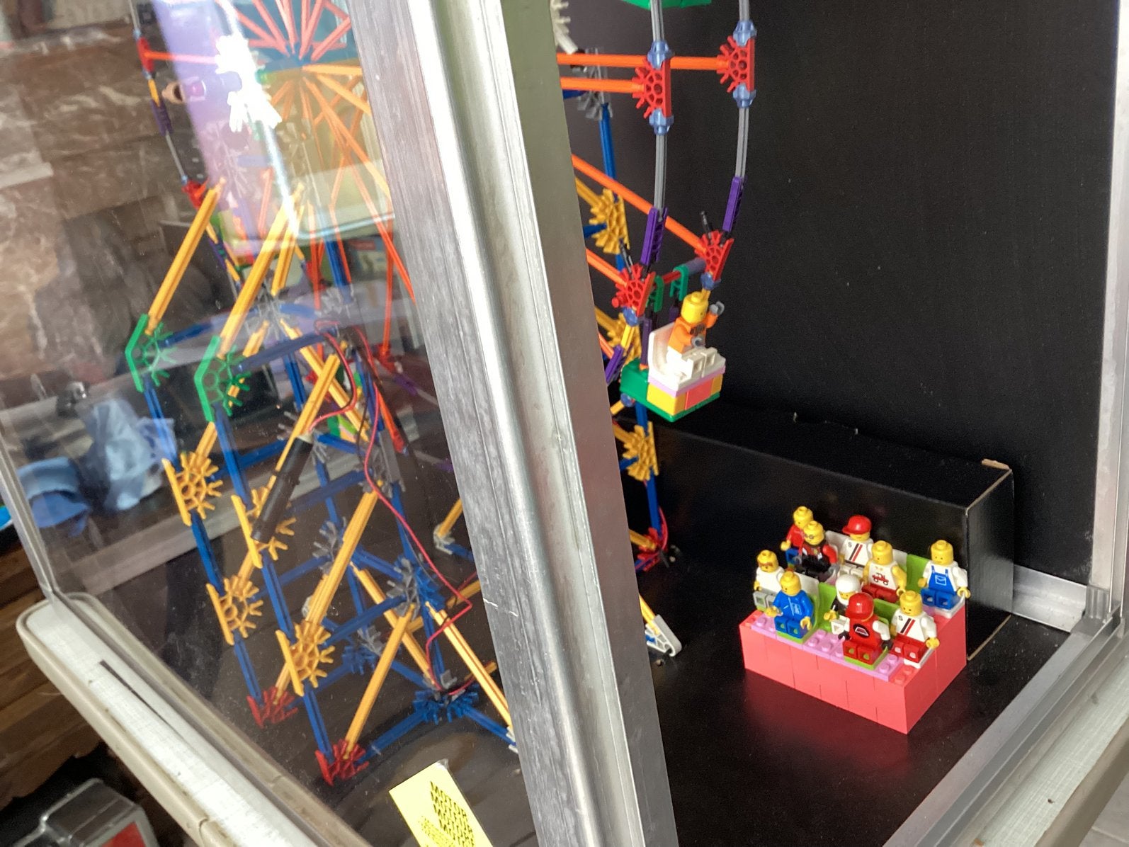 Grote display van knex reuzenrad met lego, Ophalen of Verzenden, Zo goed als nieuw, Lego