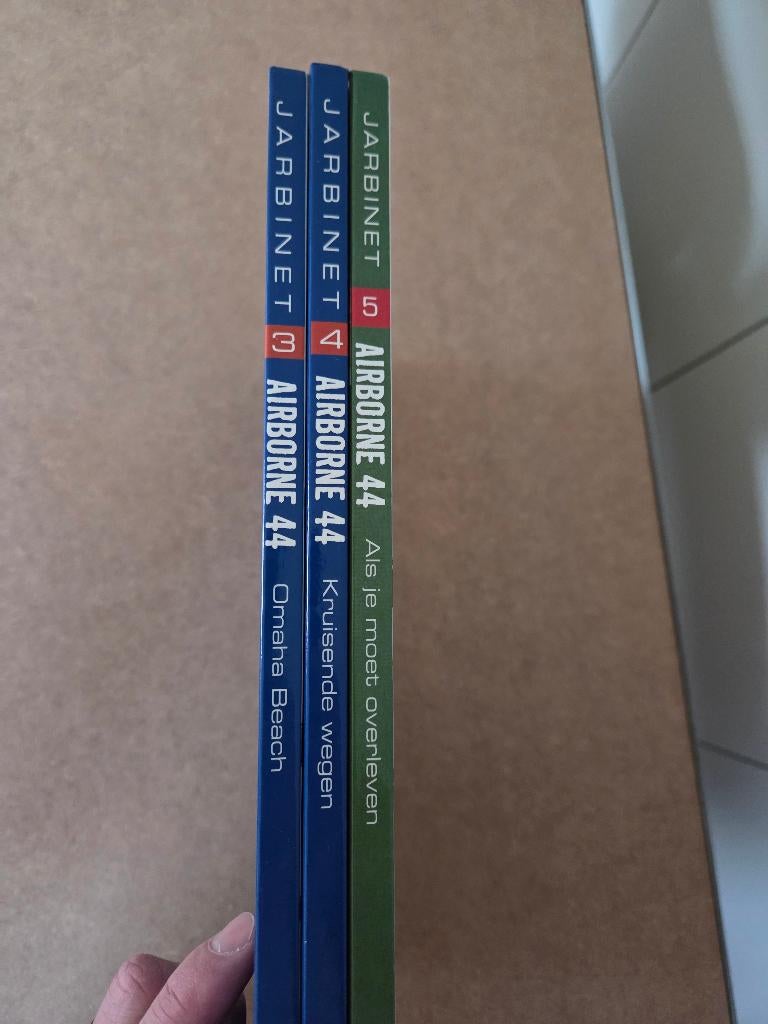 Airborne 44 3-4-5, Livres, Enlèvement ou Envoi