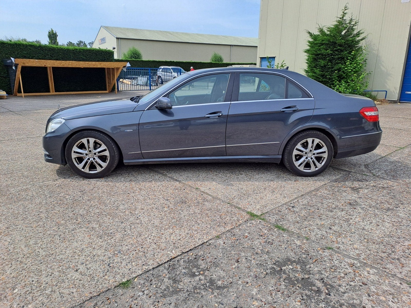 Mercedes-Benz Classe E E200 CDI BE Aut7 2011 Gris, Autos, Mercedes-Benz, Entreprise, Classe E, ABS, Airbags, Air conditionné, Phares Bi-Xénon