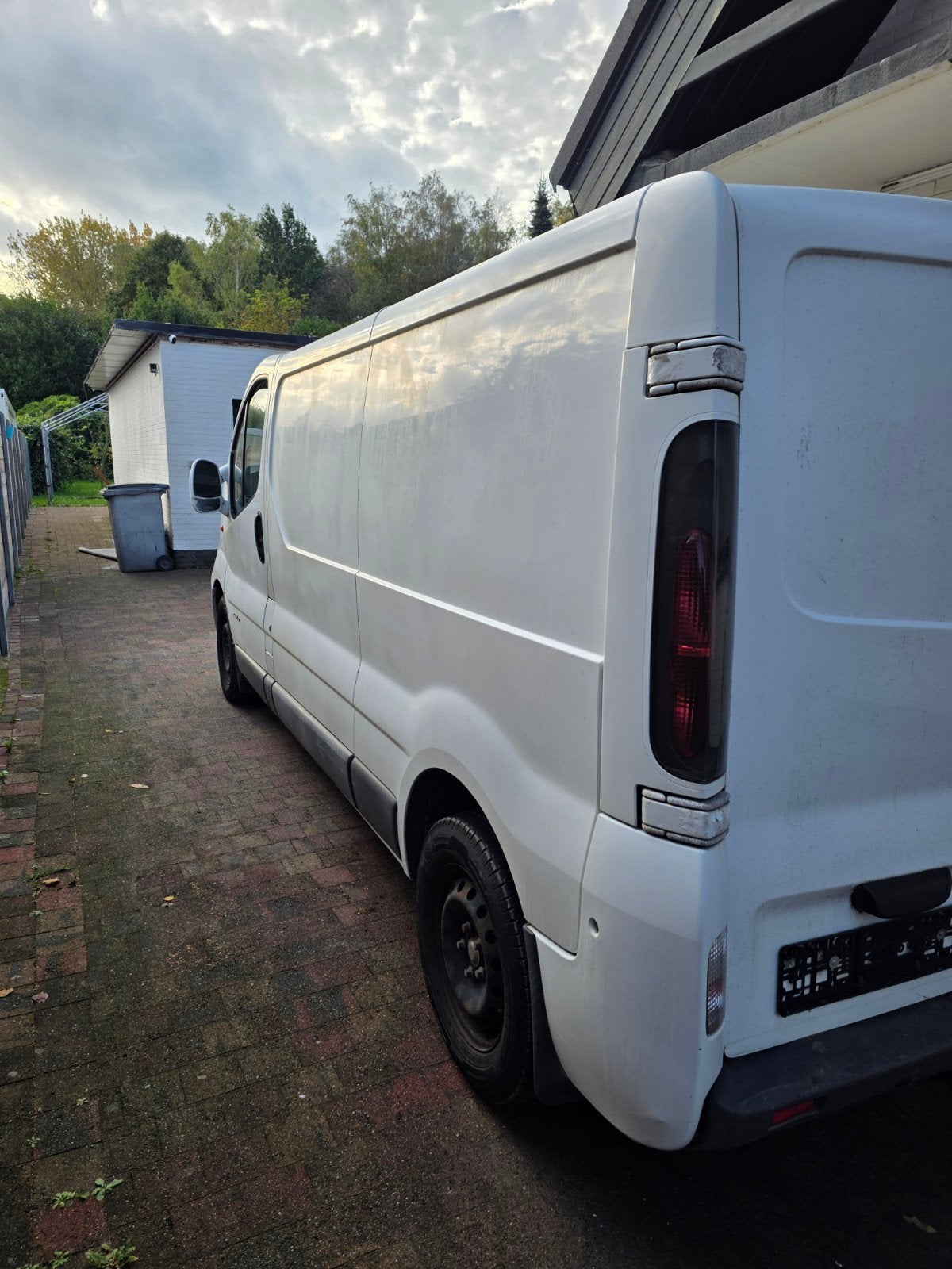 Renault trafic 2.5 Dci, Auto's, Bedrijf, Te koop, https://public.car-pass.be/vhr/6f8c642b-f873-4403-9a19-04e48af85e5a