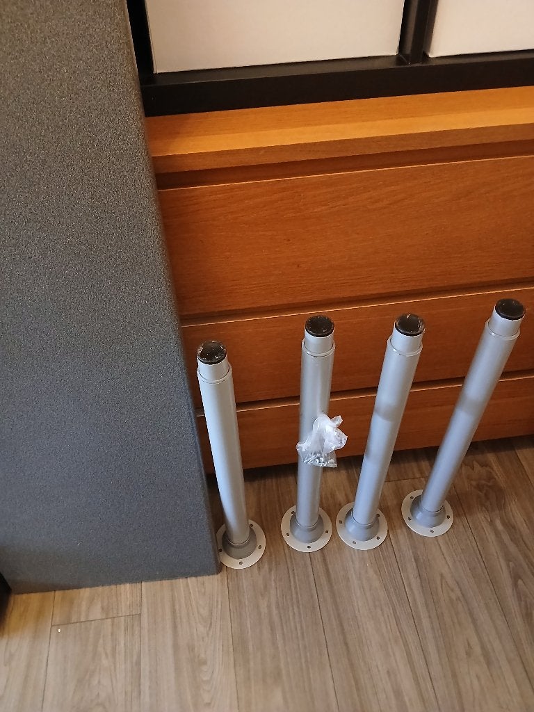 Keukenblad met poten, Ophalen, 150 tot 200 cm, Zo goed als nieuw, Grijs