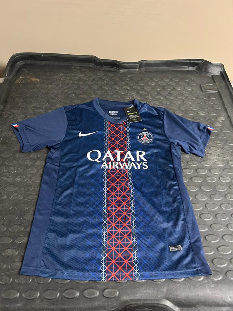 *GOEDKOOP* PSG Voetbal T-Shirt | NIEUW!, Sport en Fitness, Voetbal, Maat M, Ophalen, Nieuw, Shirt