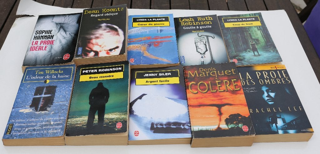 Lot de 10 Thrillers, Enlèvement ou Envoi, Utilisé