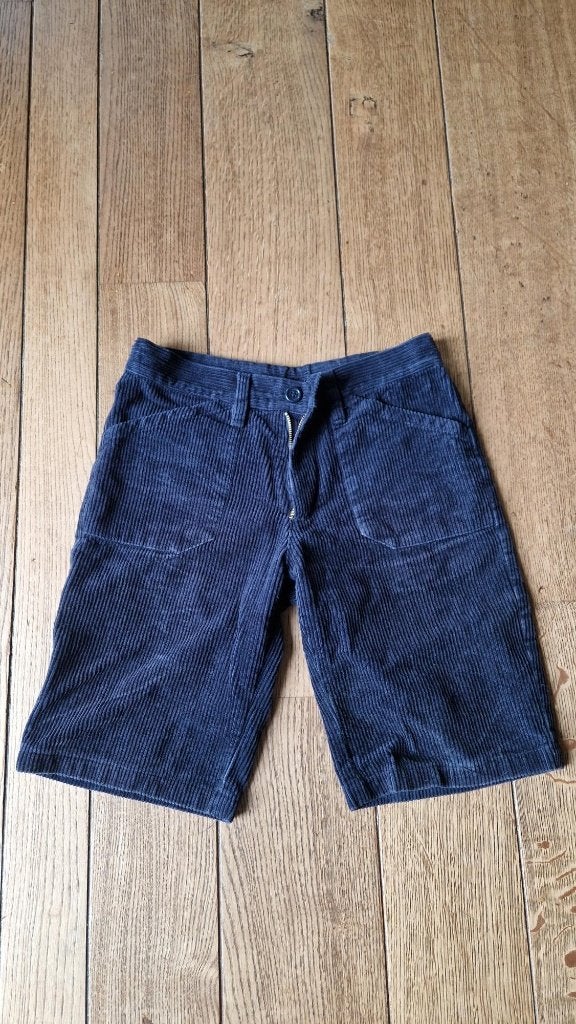 Scouts bermuda, Verzamelen, Scouting, Ophalen of Verzenden, Zo goed als nieuw, Kleding