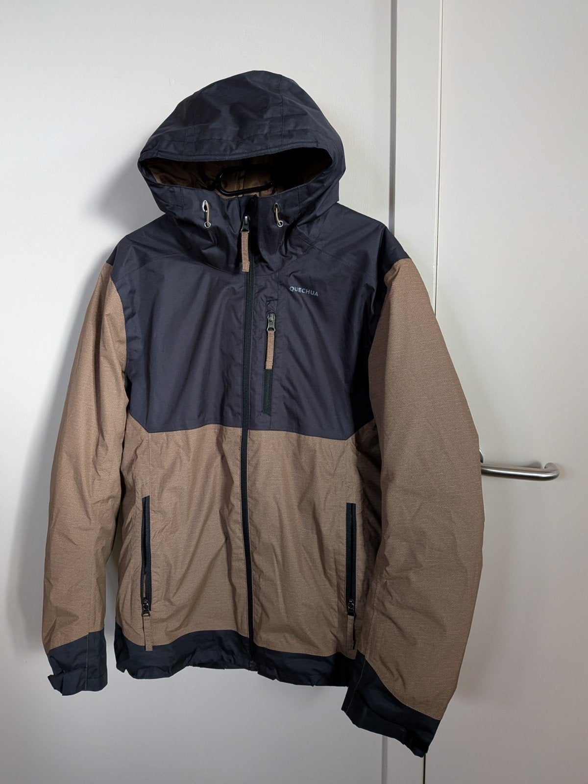 Quechua heren winterjas Maat M, Kleding | Heren, Jassen | Winter, Zo goed als nieuw, Maat 48/50 (M), Meerkleurig, Ophalen