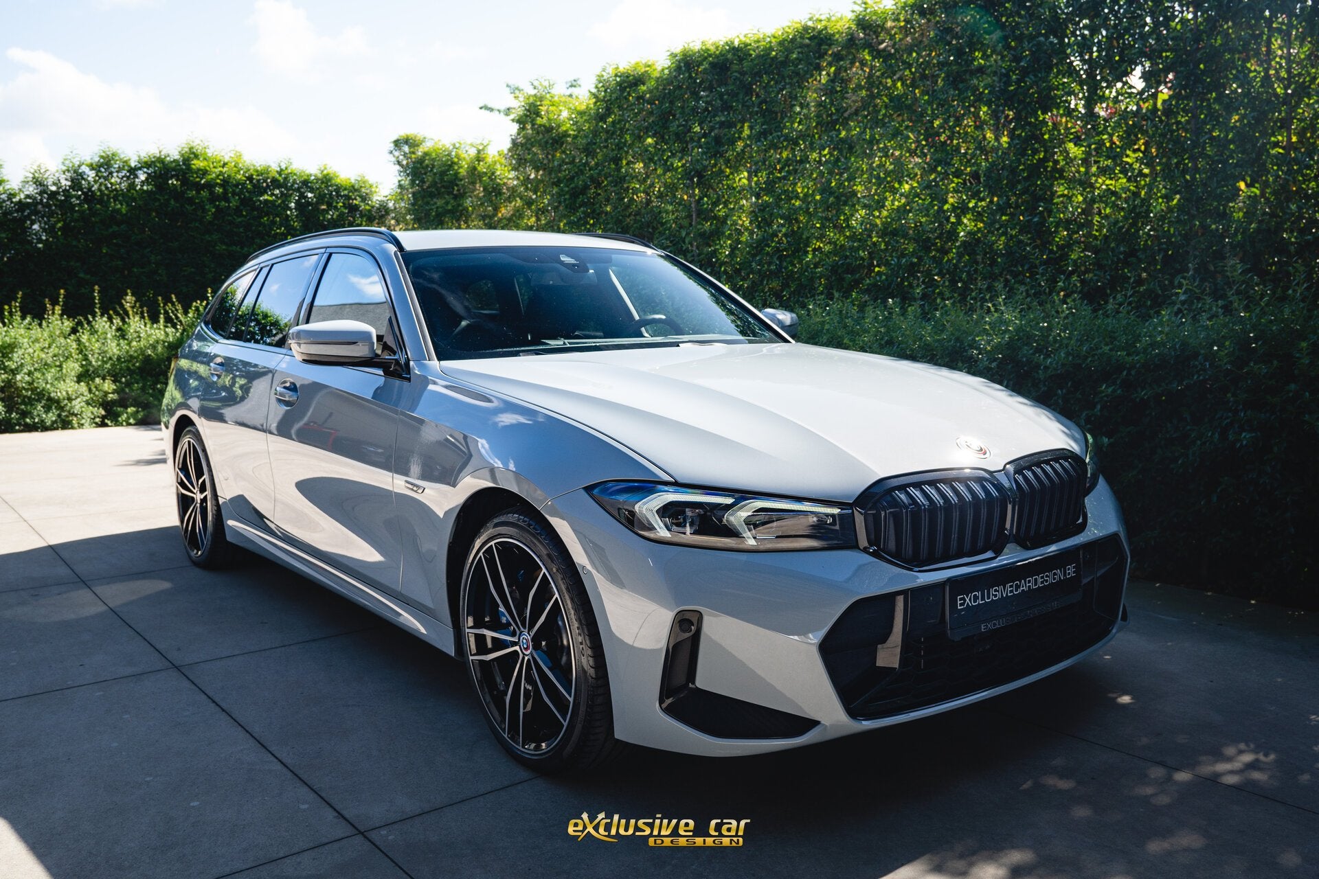 BMW 330 e xDrive Touring M-Sport, Autos, 0 kg, Argent ou Gris, Euro 6, 0 kg