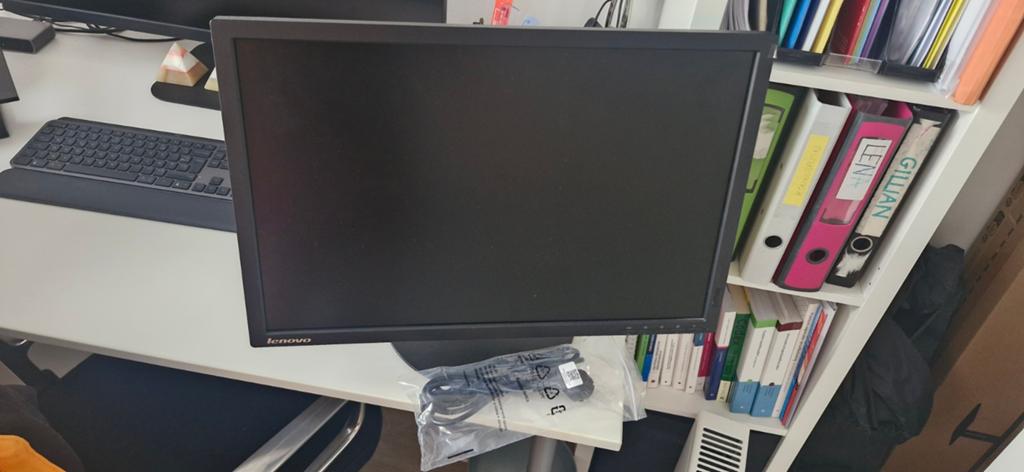 Lenovo thinkvision montior T2454pa, Computers en Software, Monitoren, Ophalen