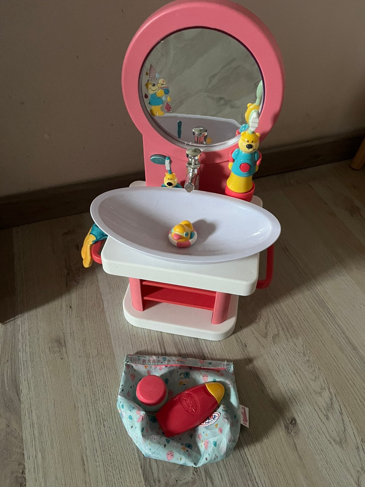 Lavabo poppen, Enfants & Bébés, Enlèvement, Comme neuf