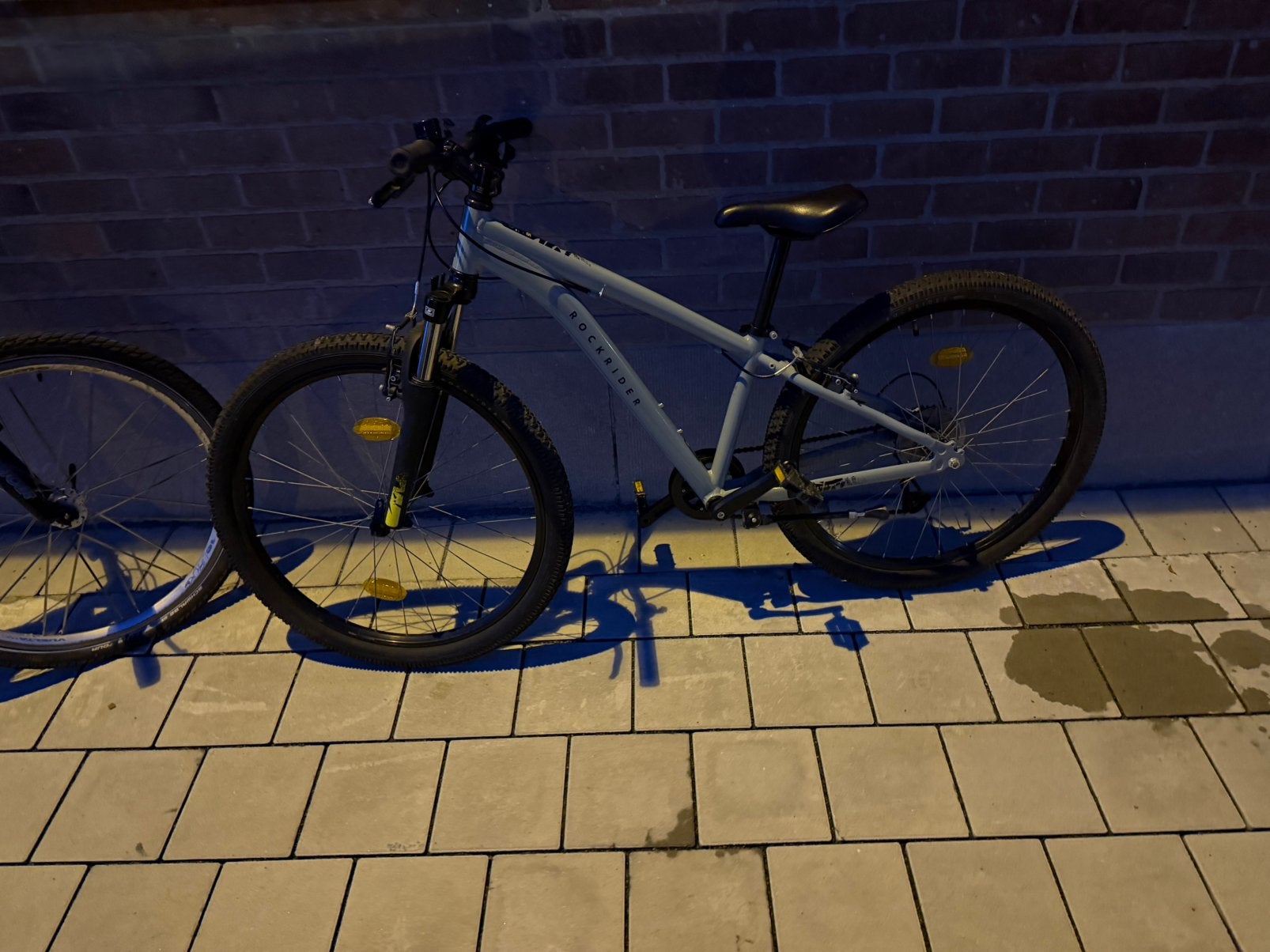 Bijna nieuwe fiets, Enlèvement, Comme neuf