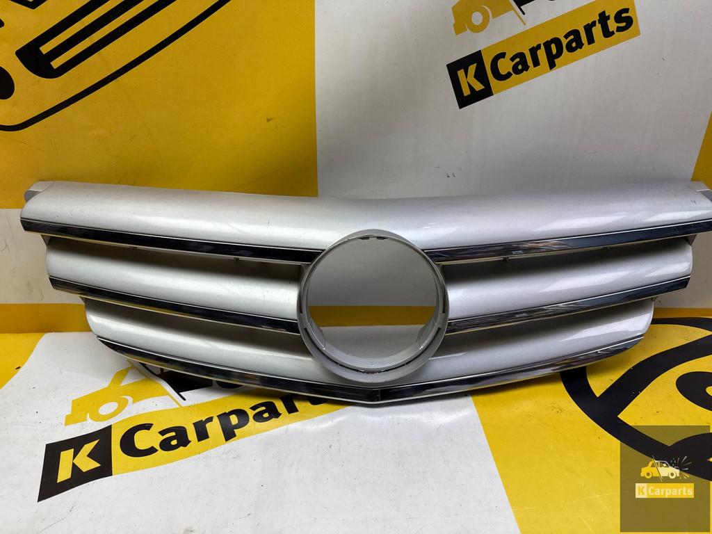 mercedes b 2.0 b-180 cdi 16v grille A1698800883, Auto-onderdelen, Gebruikt, Mercedes-Benz AG, Mercedes-Benz, Mercedesstrasse 120
70372  Stuttgart, DE