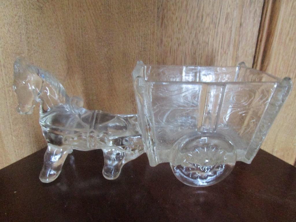 groot beeld paard met kar, Antiek en Kunst, Antiek | Glaswerk en Kristal, Ophalen