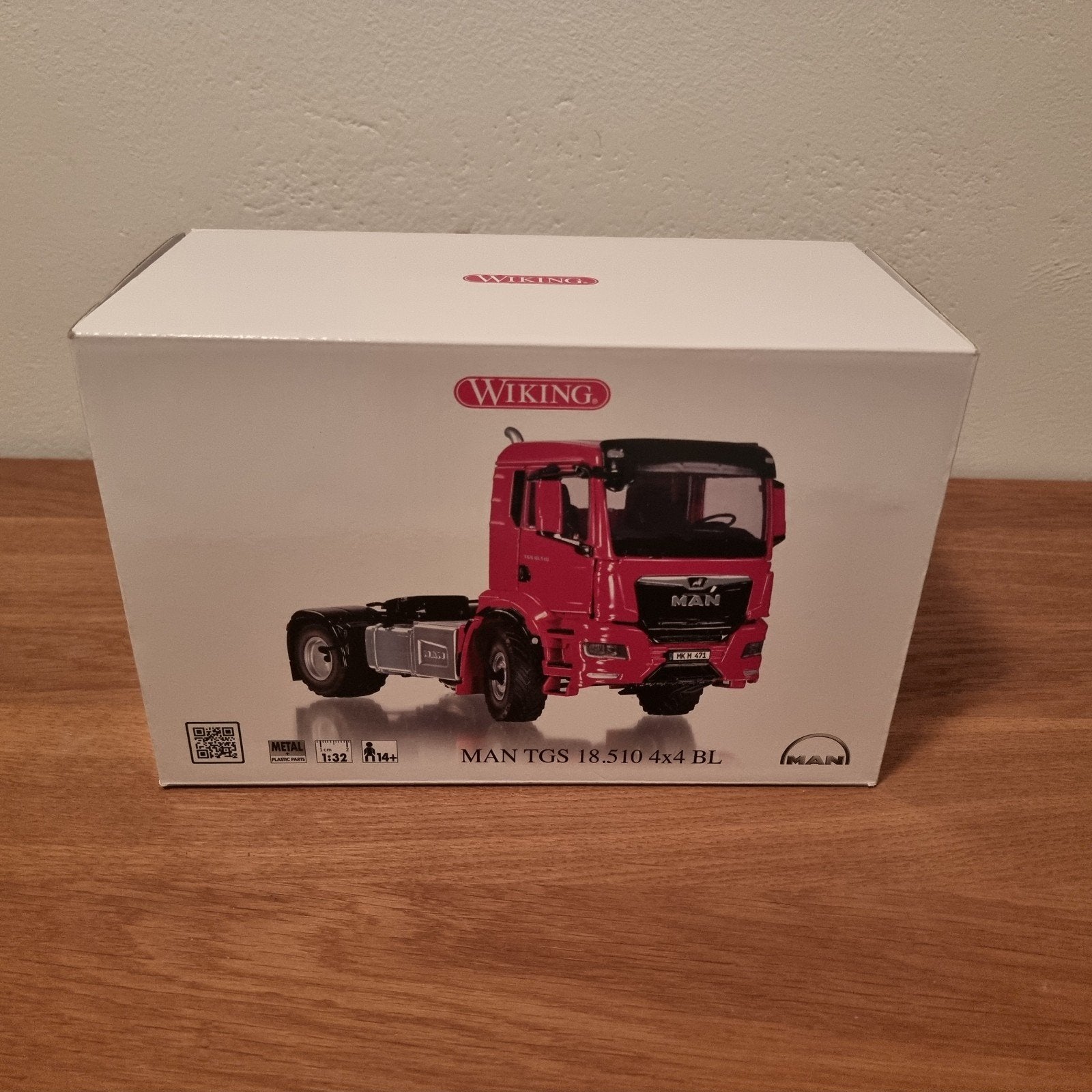 MAN TGS 4x4 Rood Wiking, Hobby en Vrije tijd, Ophalen of Verzenden, Nieuw, Tractor of Landbouw, Overige merken