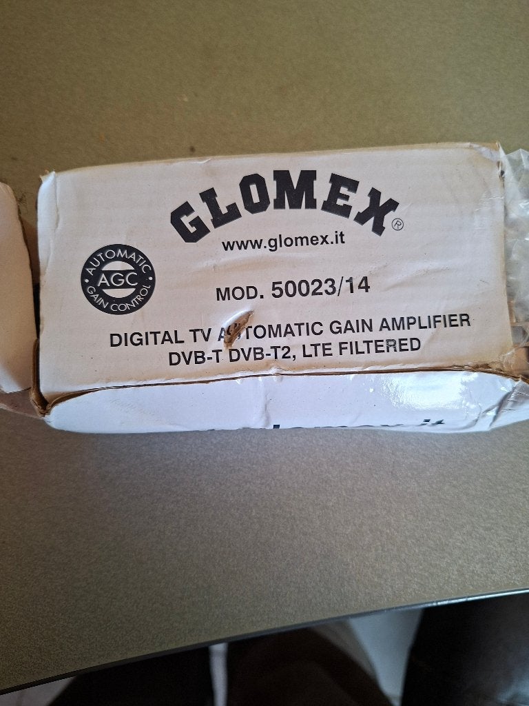 AMPLIFICATEUR D'ANTENNE NUMÉRIQUE GLOMEX, Enlèvement, Neuf, Autres types