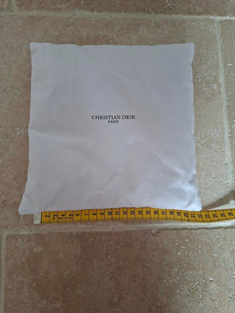 Coussin Christian Dior Blanc, Maison & Meubles, Enlèvement ou Envoi, Blanc