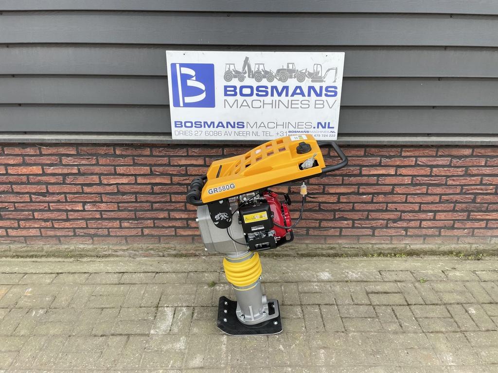 Giant GR580 G trilstamper NIEUW, Articles professionnels, Machines & Construction | Autre, Tobroco, Info@tobroco.nl, Sprendlingenstraat 57
5061 KM  Oisterwijk, NL