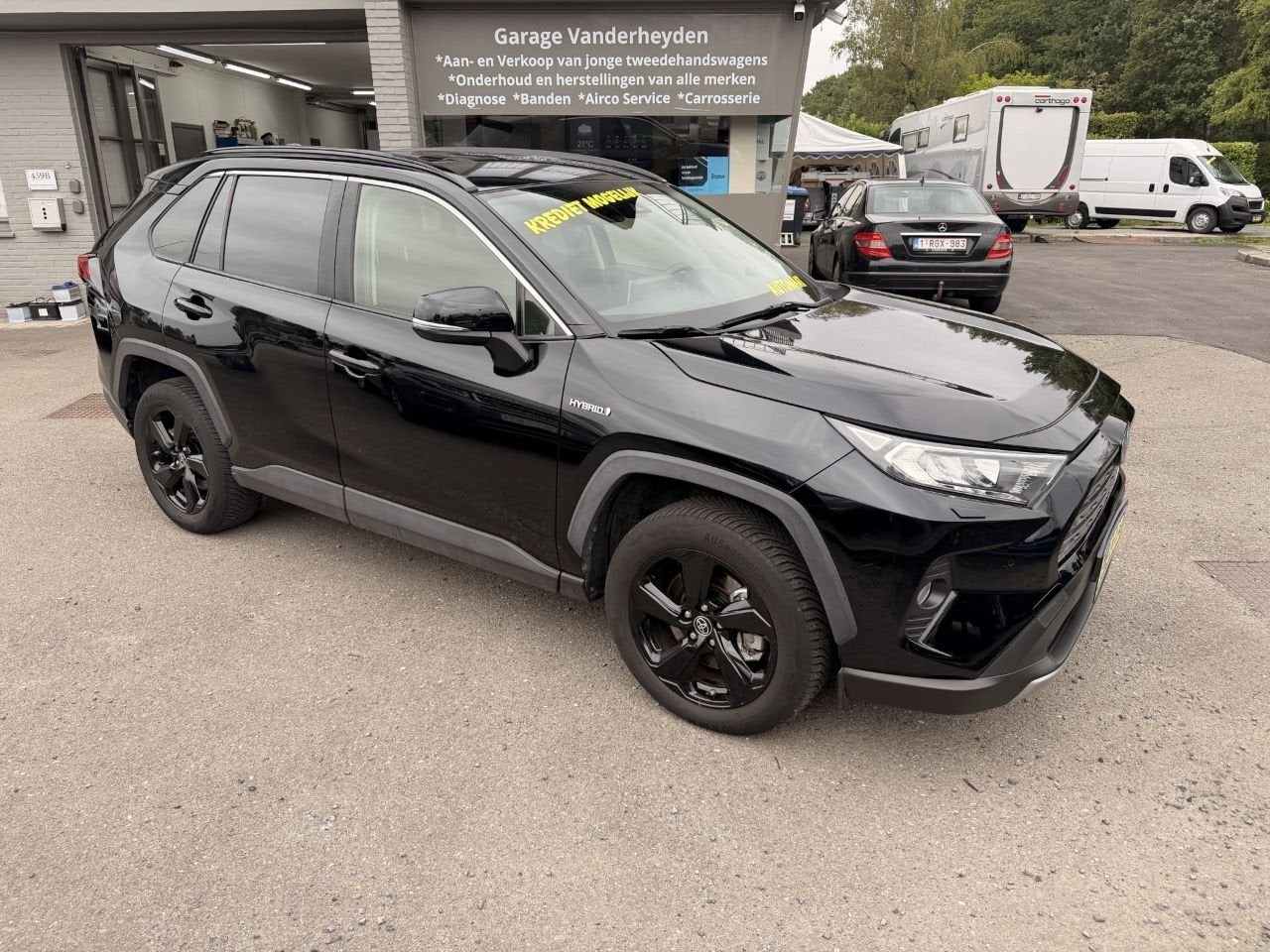 Toyota RAV4 Hybrid 4x2 Club (bj 2020, automaat), Auto's, https://public.car-pass.be/vhr/127b0155-9eb7-47d0-94ce-a8cf9149ebcb, Stof