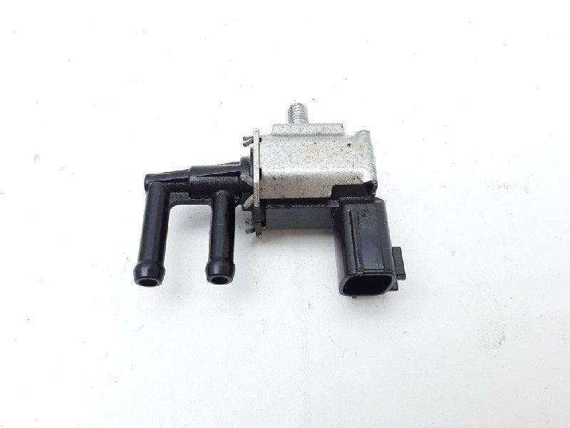 VACUUM VALVE Nissan Note (E12) (|K5T48474|), Utilisé, Nissan