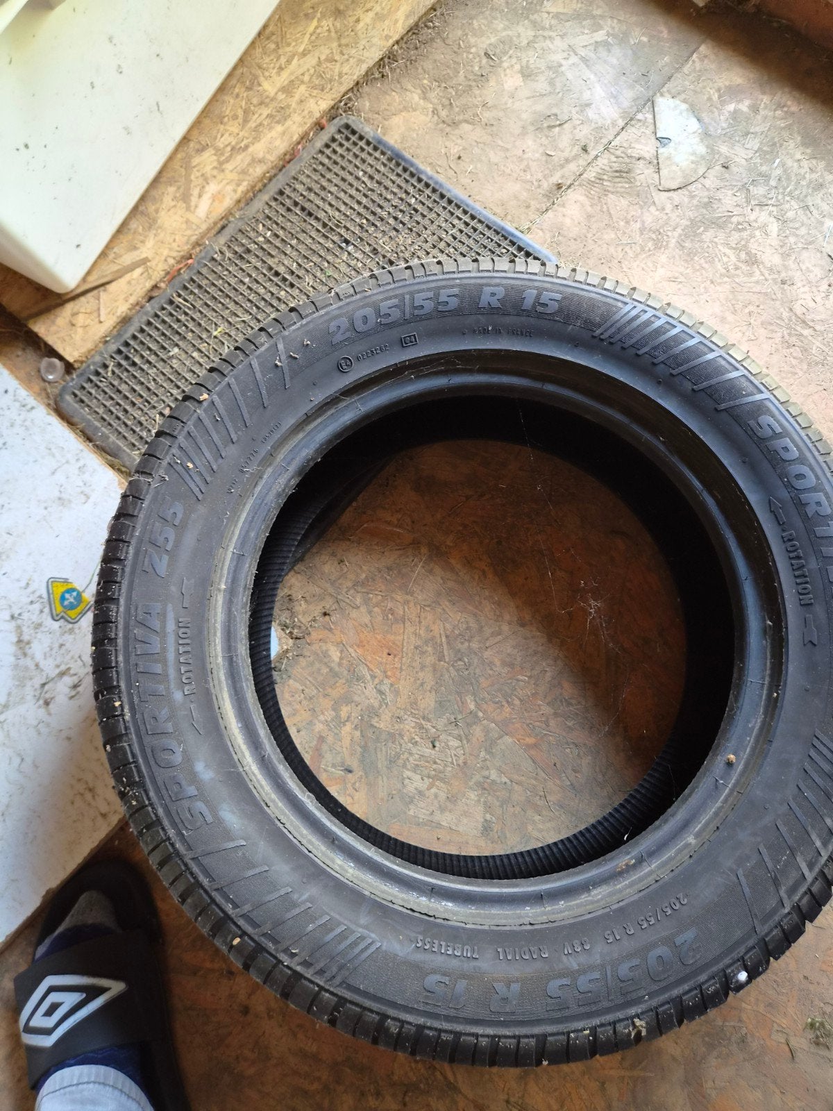 205/55R15, Enlèvement