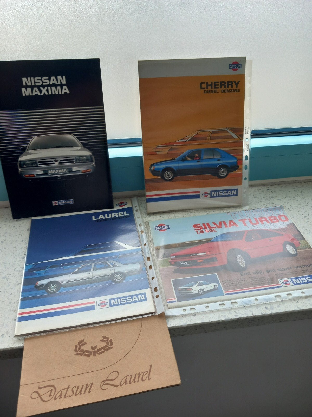 Datsun/Nissan folders, Enlèvement ou Envoi, Nissan