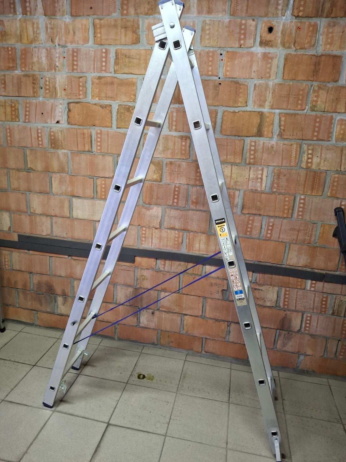 ladder Stabilo 1m89 tot 3m14 nieuwstaat, Enlèvement, Comme neuf, Échelle