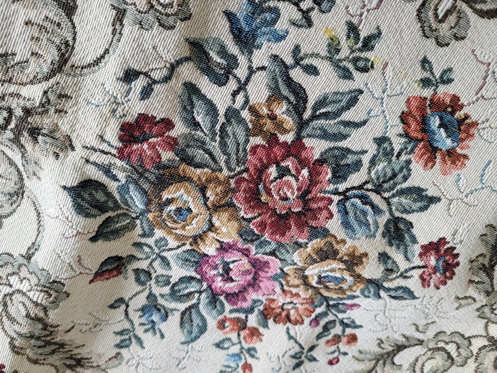 Stuk stof - bloemmotief - L.129 x Br. 129, Ophalen, Knutselwerk