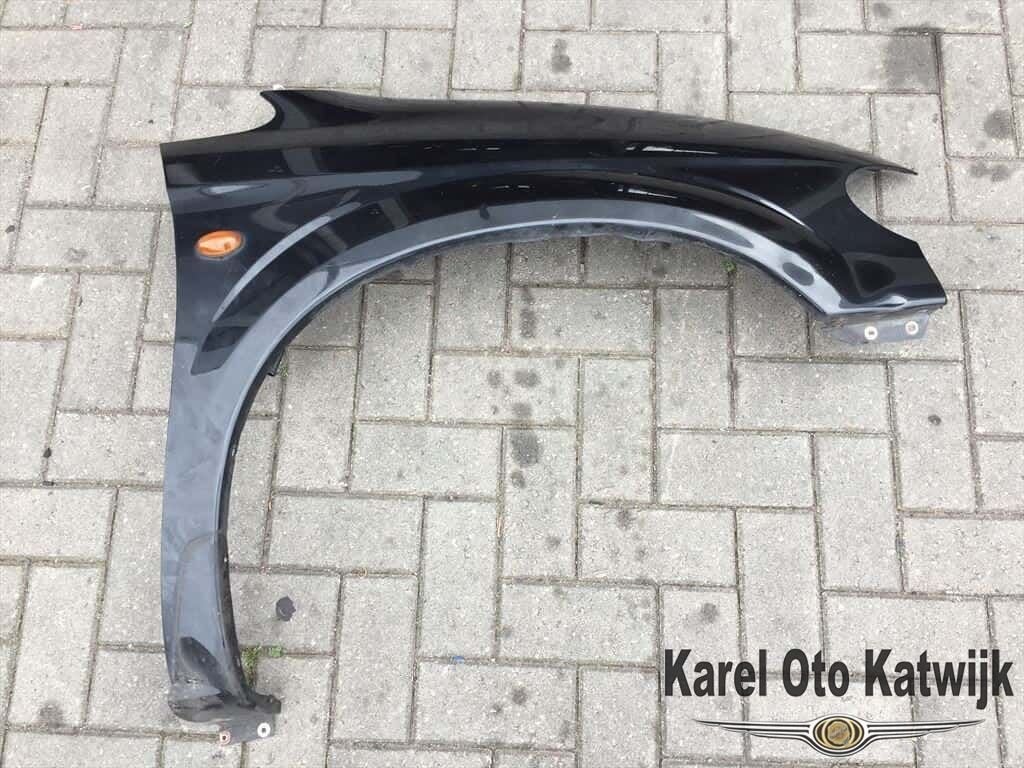 Voorscherm rechts Chrysler Grand / Voyager 2001-2008, Garde-boue, Utilisé, -, -