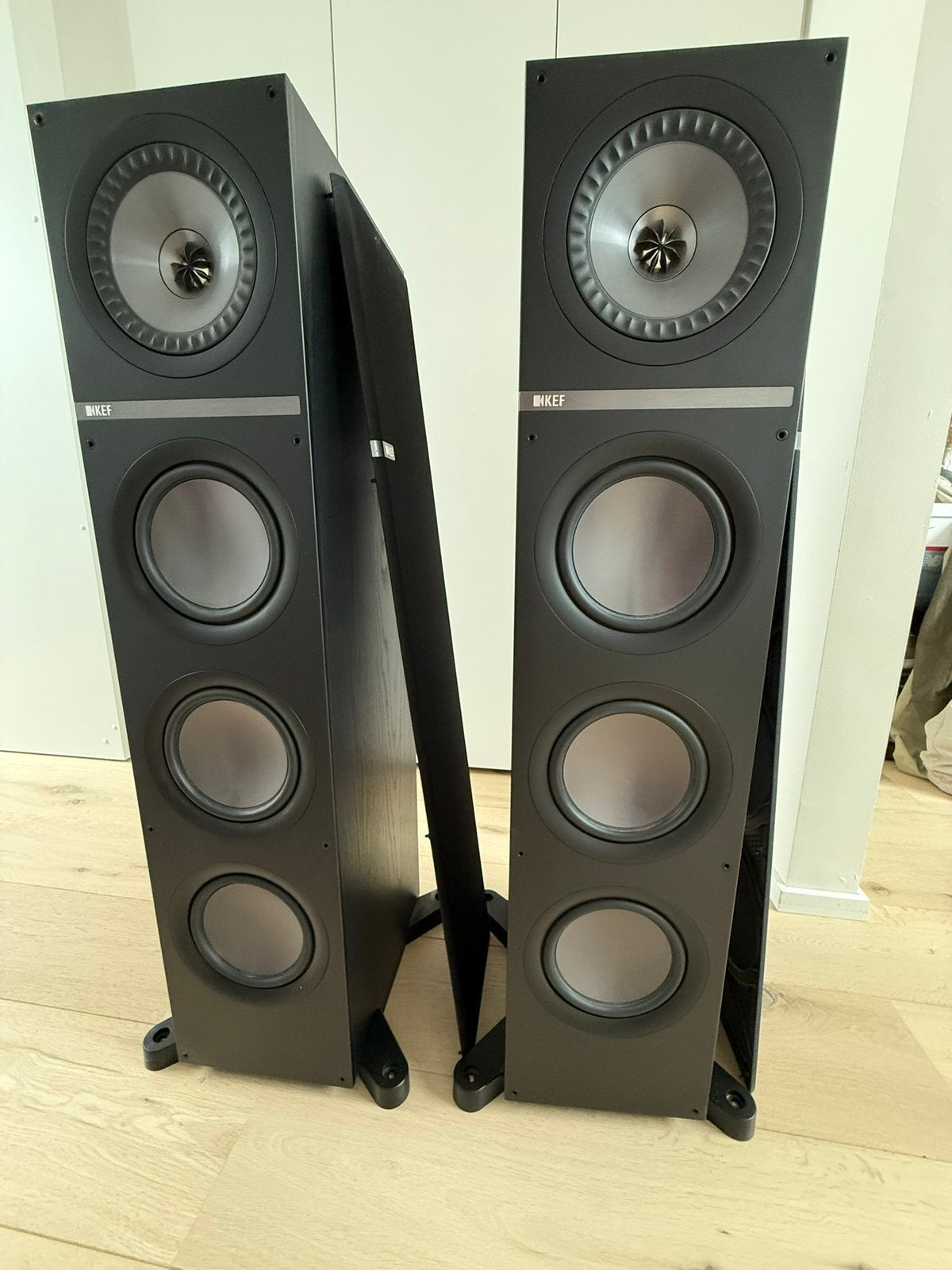 KEF Q700-torenluidsprekers (Hifi/Home Cinema), Audio, Tv en Foto, Luidsprekerboxen, Ophalen, Zo goed als nieuw, Vloerstaande luidspreker