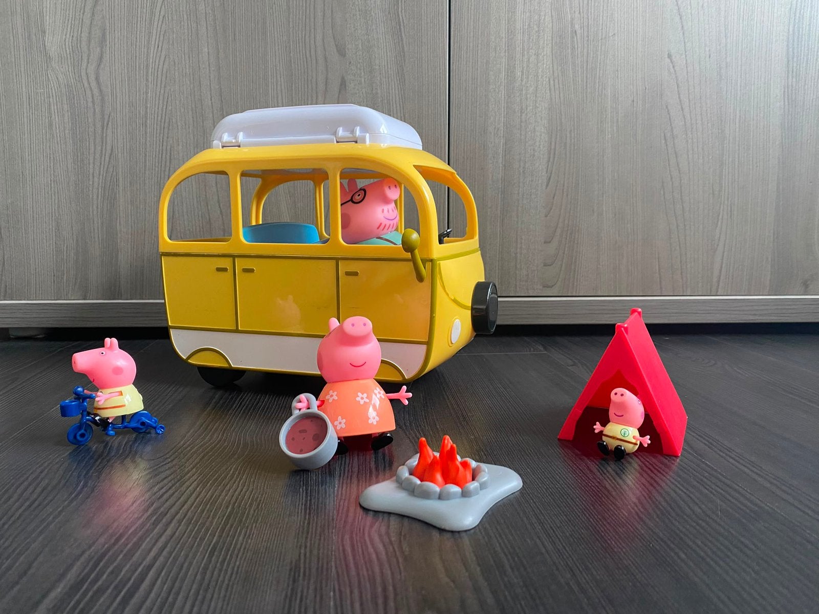 Peppa Big camper, Enfants & Bébés, Jouets | Autre, Enlèvement, Comme neuf
