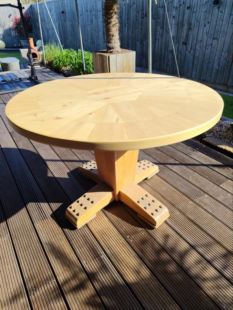 Table en bois d'un diamètre de 120cm, Maison & Meubles, Tables | Tables à manger, Enlèvement