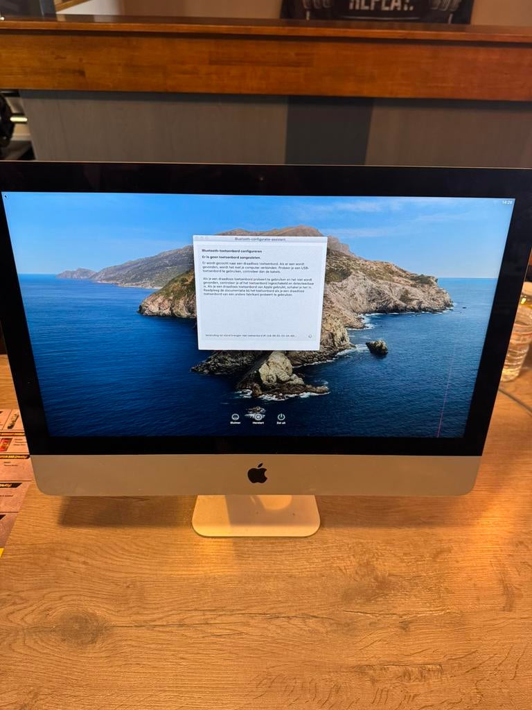 Apple I-Mac Pro, Computers en Software, Apple Desktops, Ophalen, Gebruikt, 2 tot 3 Ghz, SSD