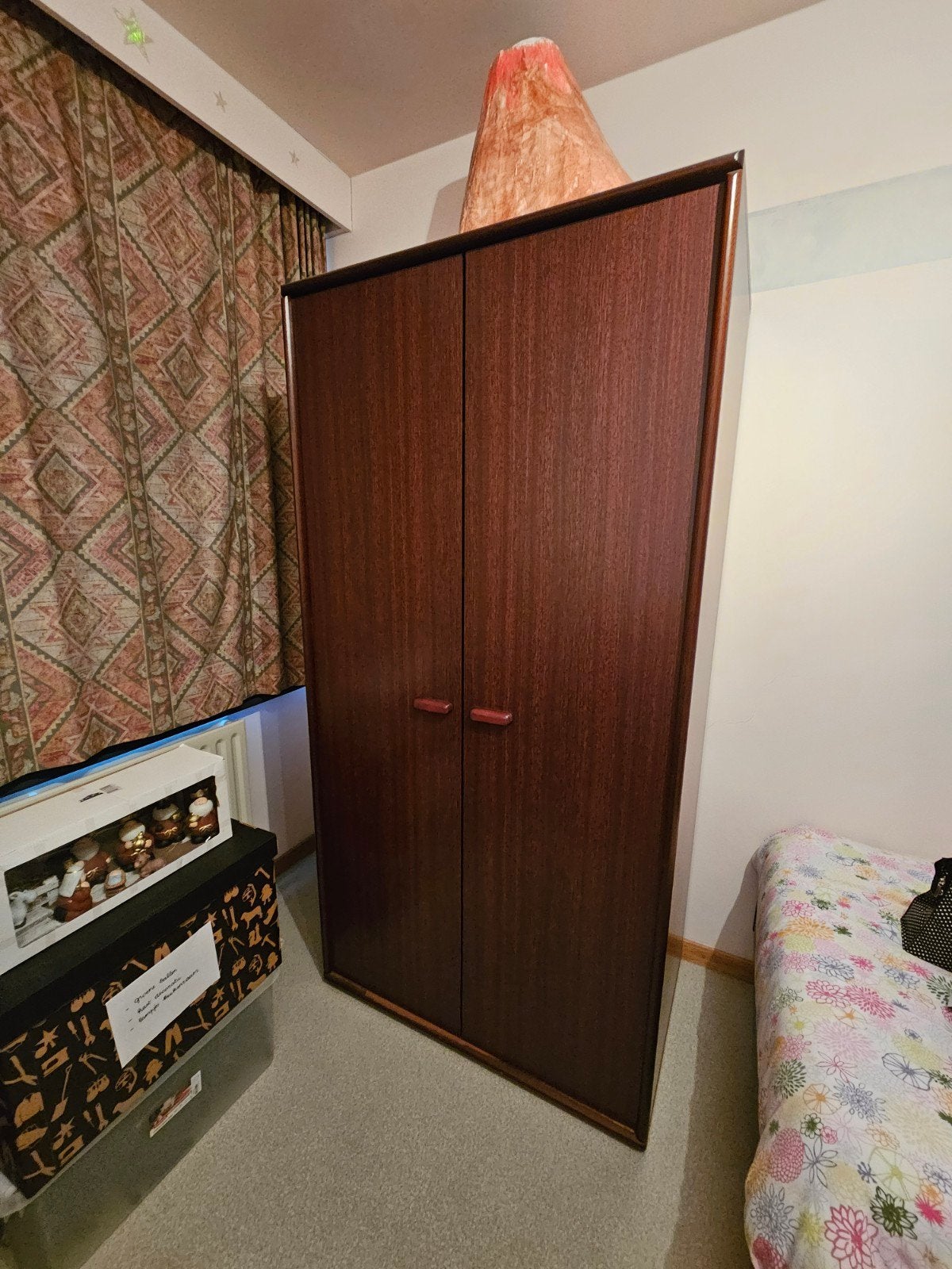 Slaapkamer, Enlèvement