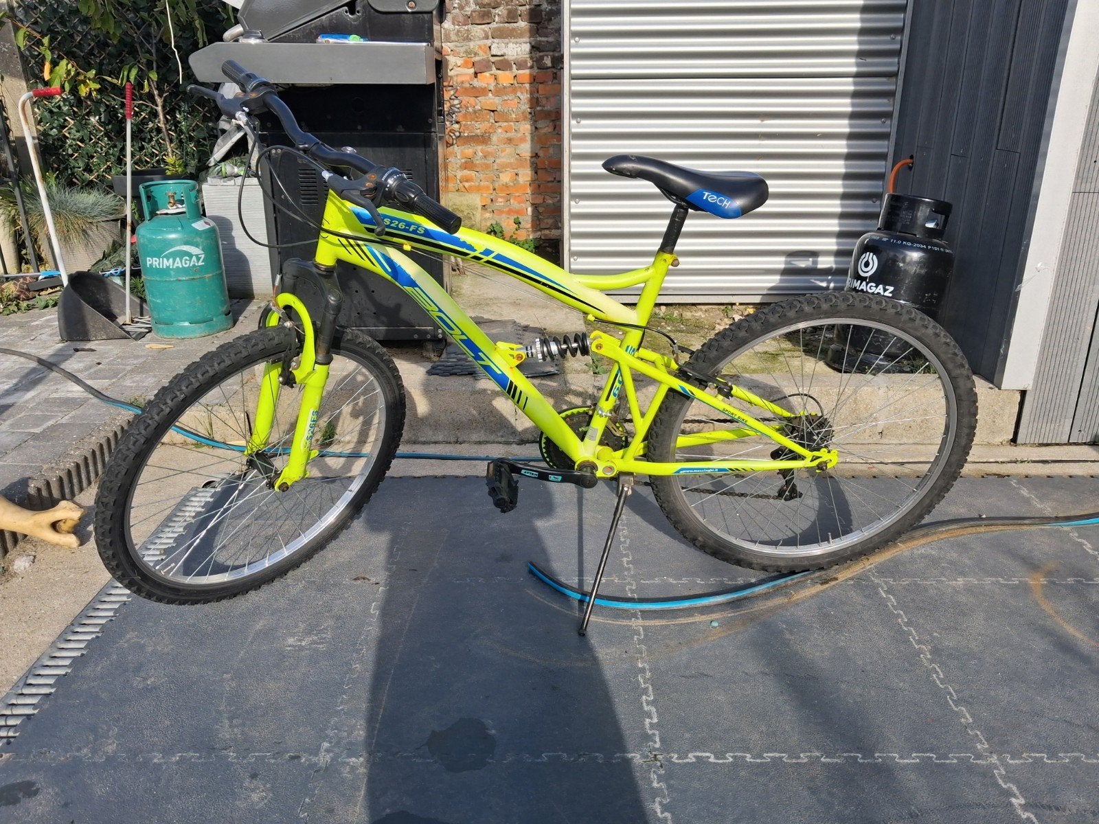 bolt ks26-fs fluo geele fiets, Fietsen en Brommers, Ophalen, Staal, Velgrem, Bolt