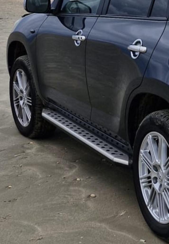 Toyota rav4 gen3 sidebars., Ophalen, Gebruikt, Links, Toyota