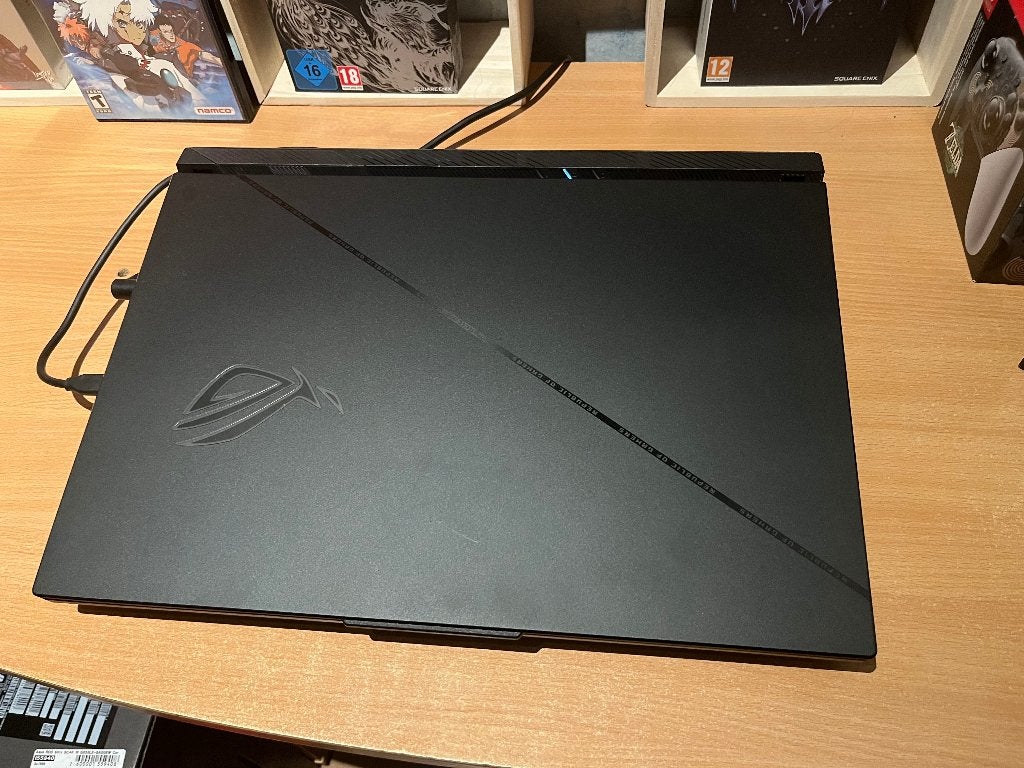 Asus Strix Scar 18 4080 Gaming Laptop, Computers en Software, Ophalen, Asus, Intel i9, Zo goed als nieuw
