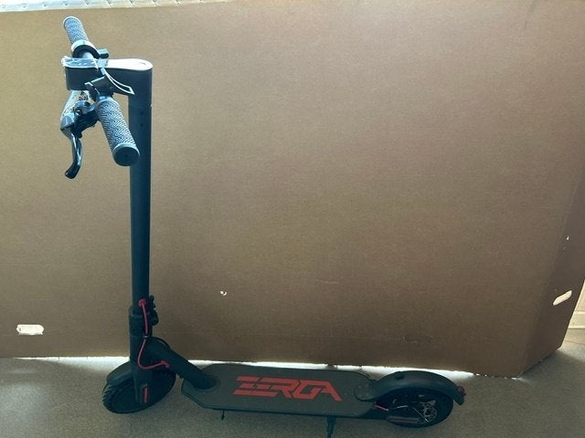 e step NIEUW, Fietsen en Brommers, Steps, Ophalen, Nieuw, Elektrische step (E-scooter)