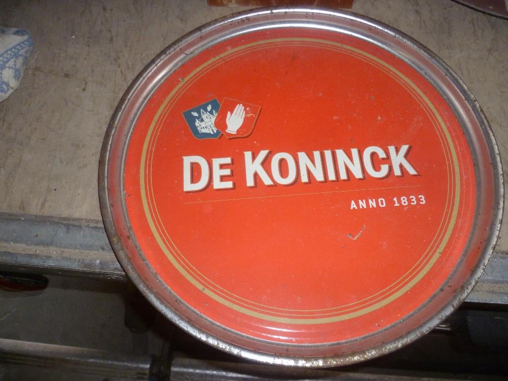 METALEN BIERPLATAU DE KONINCK, Antiek en Kunst, Ophalen