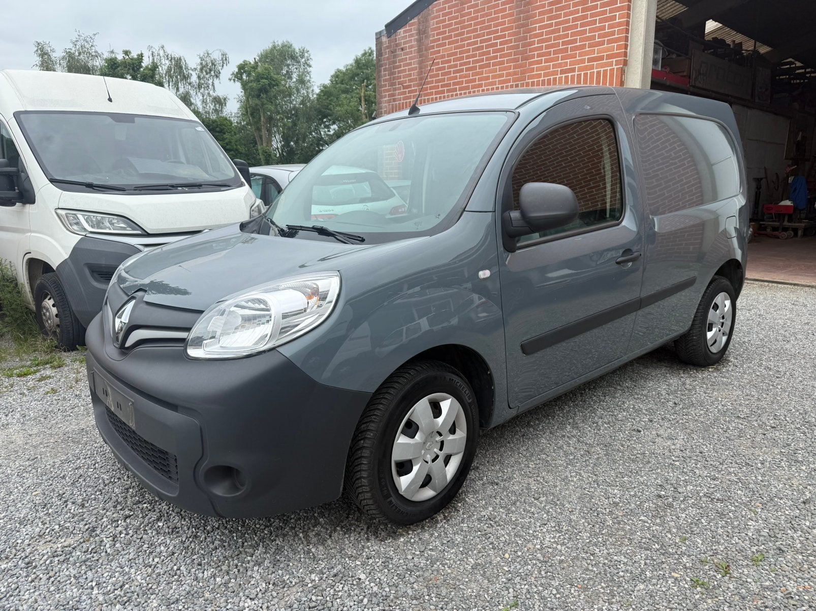 Renault Kangoo 1.5 DCI Euro6dt, Auto's, Voorwielaandrijving, 4 deurs, 4 cilinders, Renault