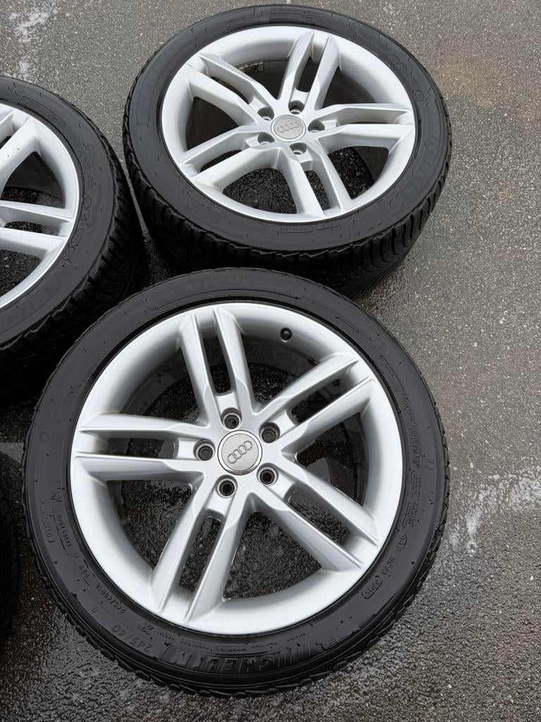 Audi A4 A6 wintervelgen en -banden, Ophalen, 18 inch, Winterbanden, Band(en)