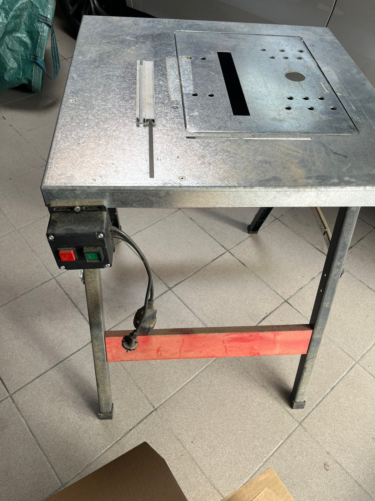 Werktafel, Enlèvement, Comme neuf
