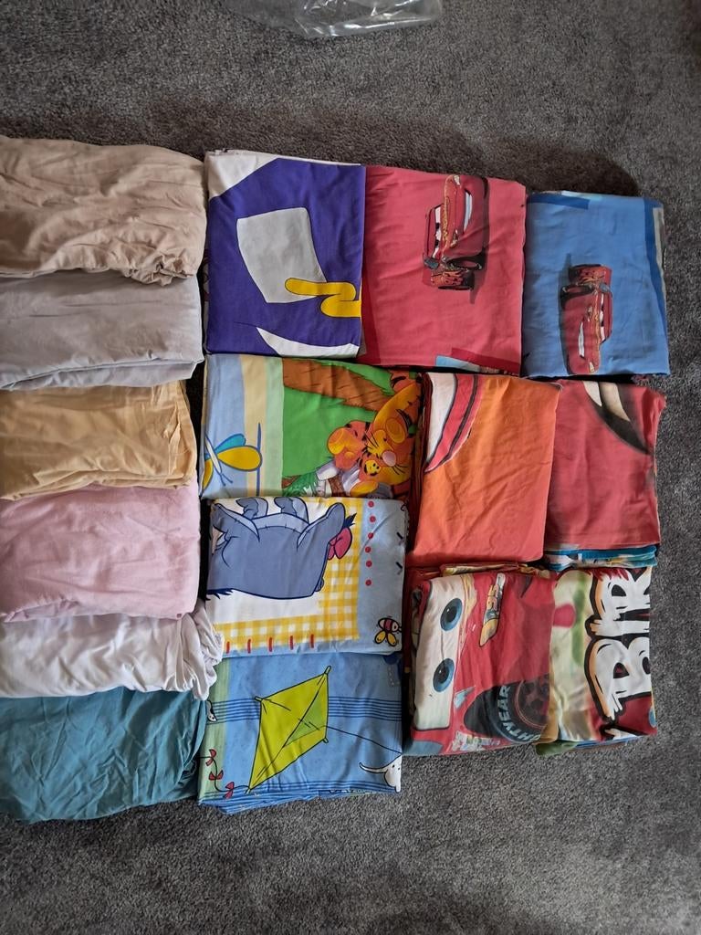 9 katoenen dekbedovertrekken en 6 matras overtrekken, Ophalen of Verzenden, Zo goed als nieuw