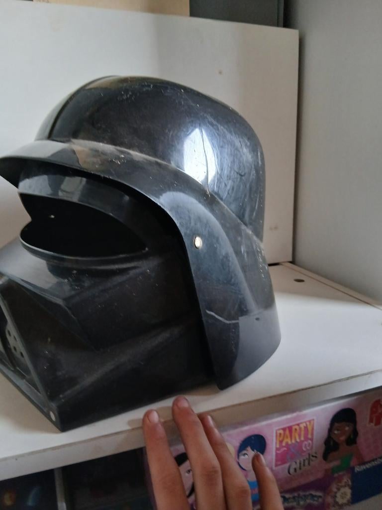 Darth vader costuum helm, Ophalen