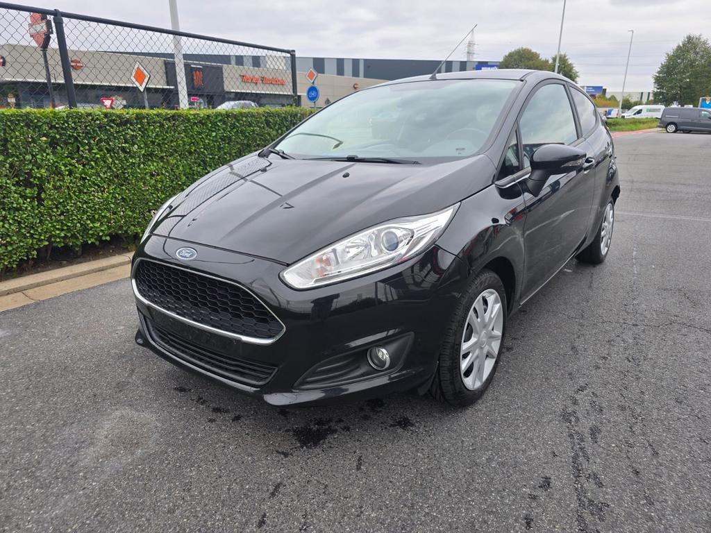 Ford fiesta 1.5TDCI Airco 2016 euro6b handel, Auto's, Ford, 1498 cc, Euro 6, Zwart, Bedrijf