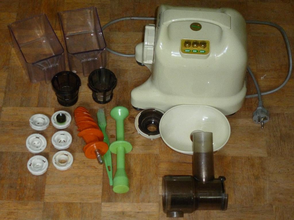 Machine à jus Matstone, Enlèvement, Comme neuf, Électrique