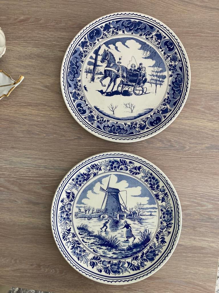 2 Grote Delfts blauwe borden Holland, 34cm, prijs voor de 2, Ophalen of Verzenden