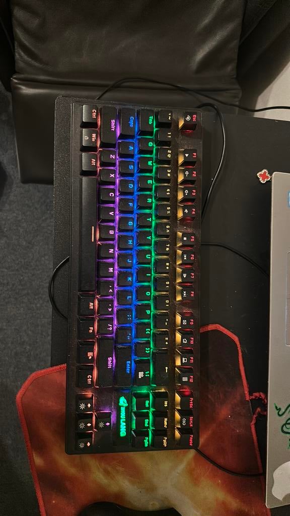 Razer muis en ziyou lang keyboard mechanical, Computers en Software, Ophalen, Zo goed als nieuw