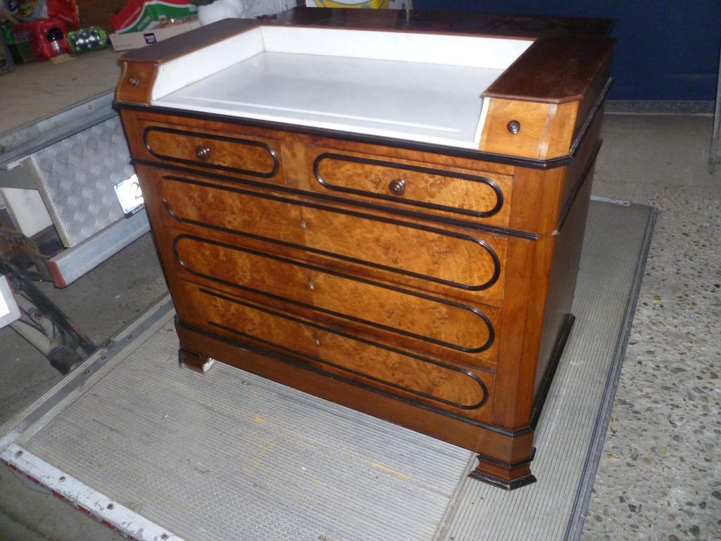 OUDE MACHONIEHOUTEN COMMODE, Ophalen