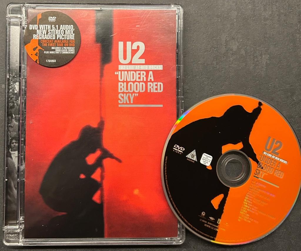 U2 - Under a blood red sky ( DVD ), Vanaf 16 jaar, Verzenden, Zo goed als nieuw