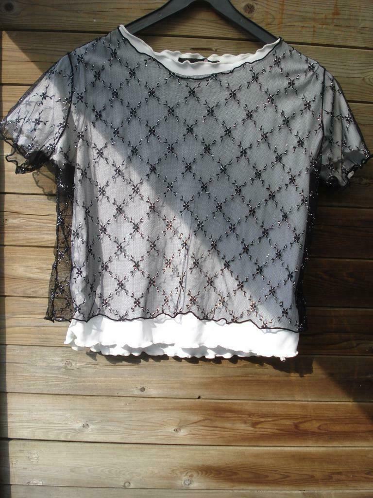 Heel leuk t-shirtje-wit met zwart kant-mad hearts, Wit, Ophalen of Verzenden, Zo goed als nieuw, Korte mouw