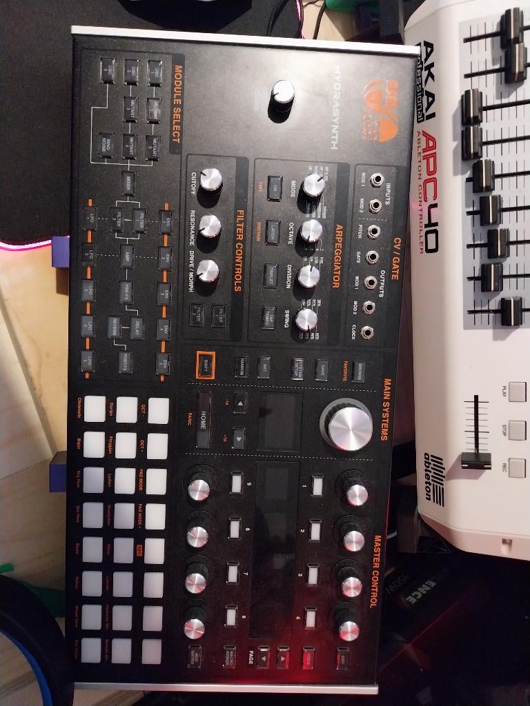 Hydrasynth Desktop, Overige merken, Zo goed als nieuw, Met midi-aansluiting, Overige aantallen
